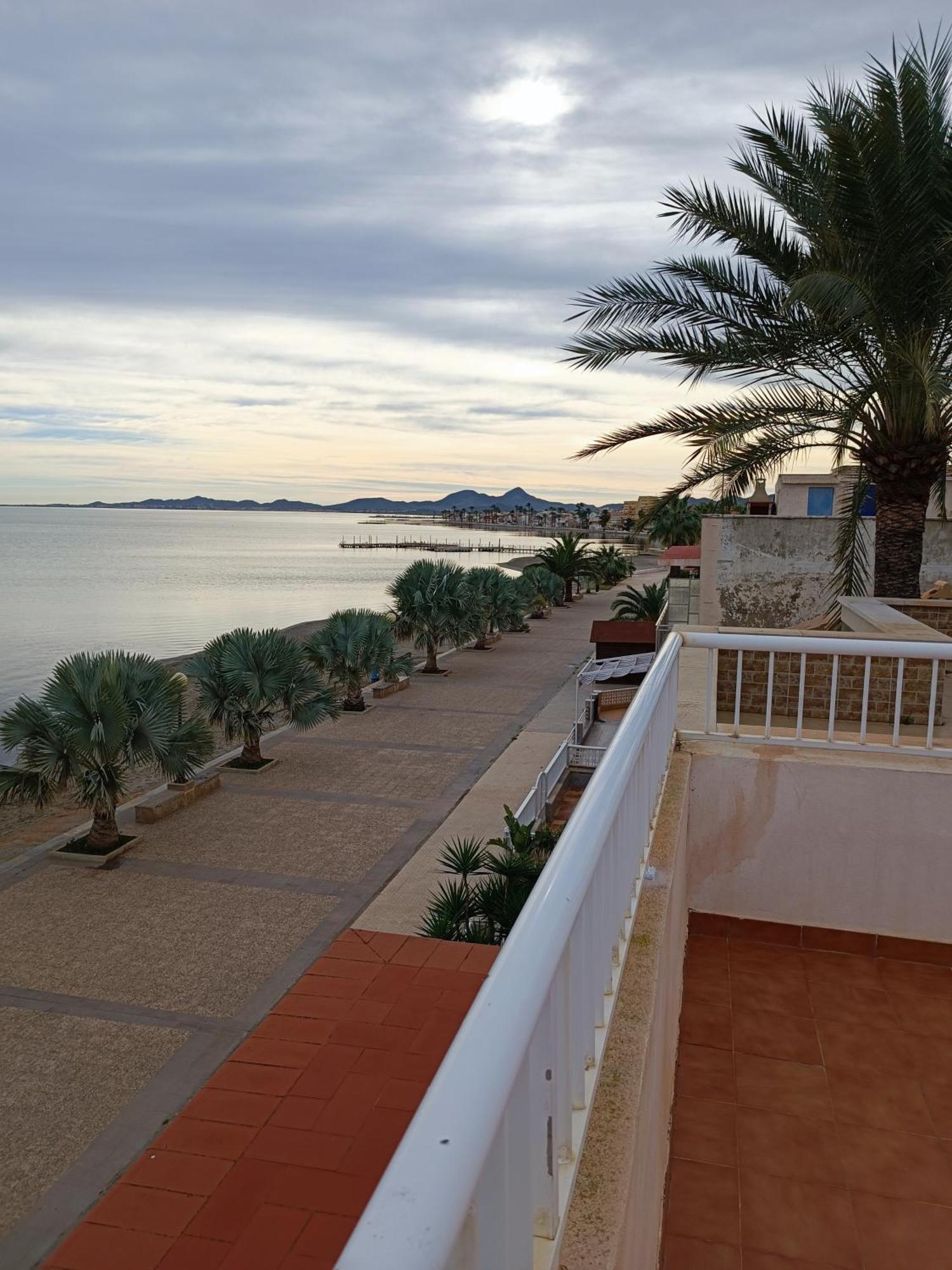 Top Floor Apartment Beachhouse, Beautiful Sea View, On The Beach! Cartagena Esterno foto